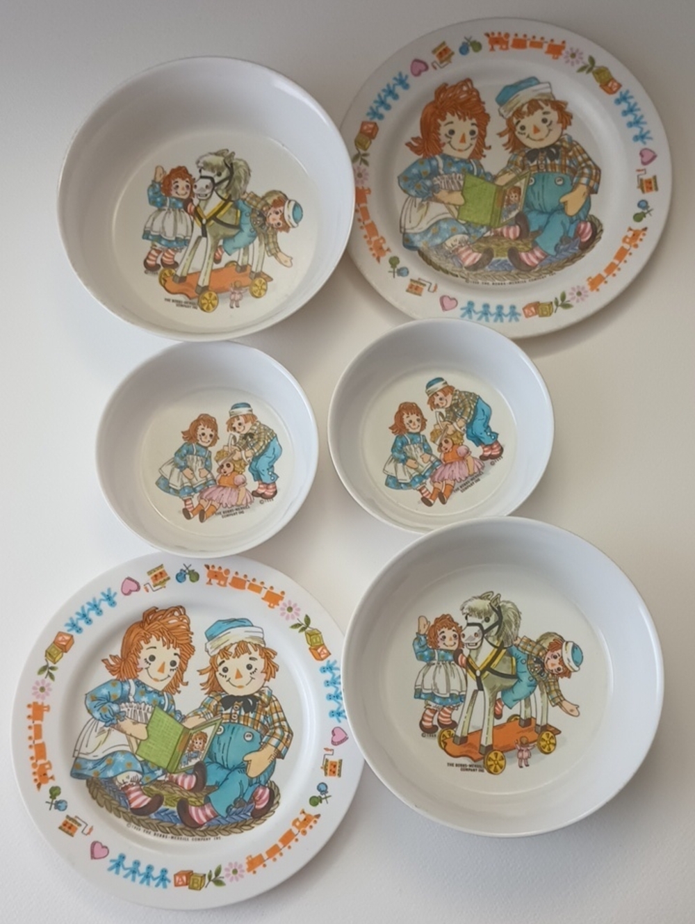 VTG 1969 Raggedy Ann & Andy Oneida Deluxe Melamine Dish Set 3119 3258 3243